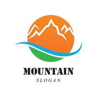 logo icona di montagna vettore