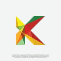 pendenza K logo, verde K logo o lettera K astratto logo design vettore