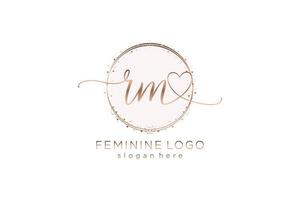 iniziale rm grafia logo con cerchio modello vettore logo di iniziale nozze, moda, floreale e botanico con creativo modello.
