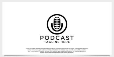 Podcast logo design con creativo concetto premio vettore