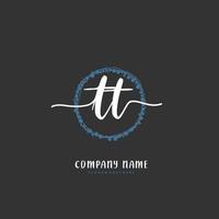 tt iniziale grafia e firma logo design con cerchio. bellissimo design manoscritto logo per moda, squadra, nozze, lusso logo. vettore