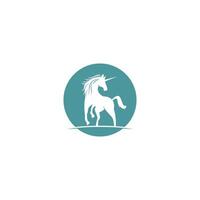 unicorno logo icona design illustrazione vettore