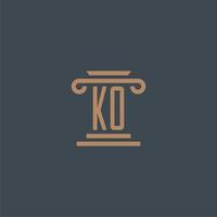 ko iniziale monogramma per studio legale logo con pilastro design vettore