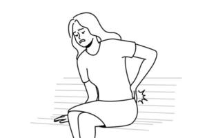 indisposto giovane donna sedersi su panchina lotta con mal di schiena. malsano femmina In piedi su soffrire a partire dal indietro dolore o reumatismi. vettore illustrazione.