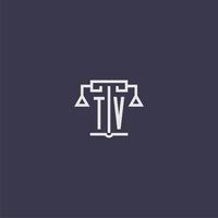 tv iniziale monogramma per studio legale logo con bilancia vettore Immagine