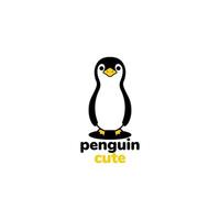 poco pinguino colorato carino portafortuna logo design vettore