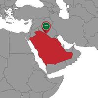 mappa pin con bandiera arabia saudita sulla mappa del mondo. illustrazione vettoriale. vettore