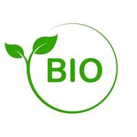 bio verde pianta francobollo. eco amichevole, salutare vegetariano cibo Prodotto biologico foglia simbolo. naturale ambiente bio emblema. ecologico vegano pianta cerchio etichetta. isolato vettore illustrazione.