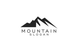 ispirazione per il design del logo hipster di montagna, viaggio, avventura vettore