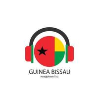 Guinea bissau cuffie bandiera vettore su bianca sfondo.