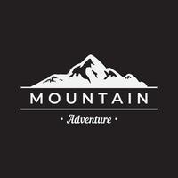 logo design di montagne o montagne sagome. loghi per scalatori, fotografi, imprese. vettore