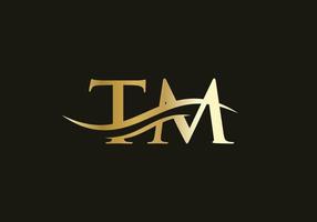 tm logo design vettore. swoosh lettera tm logo design. iniziale tm lettera connesso logo vettore modello