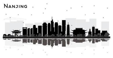 nanchino Cina città orizzonte silhouette con nero edifici e riflessi isolato su bianca. vettore