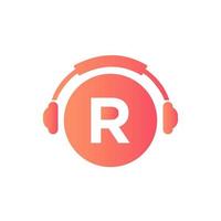 lettera r musica logo design. dj musica e Podcast logo design cuffie concetto vettore