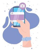 mano con la comunicazione e le tecnologie dei social network dell'app della fotocamera del sito Web dello smartphone vettore