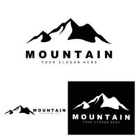 design del logo di montagna, luogo vettoriale per escursionisti amanti della natura