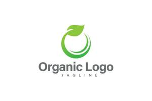 biologico logo o verde foglia logo design vettore