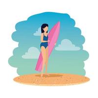donna con costume da bagno e tavola da surf sulla spiaggia vettore