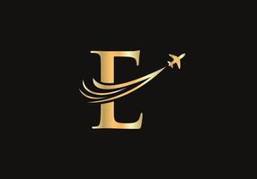 lettera e viaggio logo design concetto con volante aereo simbolo vettore