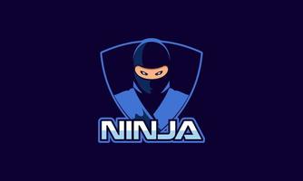 e-sport ninja portafortuna personaggio logo vettore