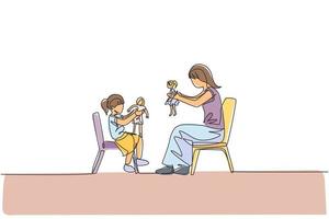 un unico disegno a tratteggio della giovane mamma e sua figlia che si siedono sulla sedia e giocano insieme alla bambola della principessa a casa illustrazione vettoriale. concetto di legame familiare felice. design moderno a linea continua vettore