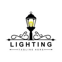 strada lampada logo, lanterna lampada vettore, illuminazione classico retrò disegno, silhouette icona premio modello vettore