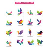 set di logo dell'uccello. set di icone di uccelli geometrici astratti. set di icone logo esotico uccello volante colorato vettore