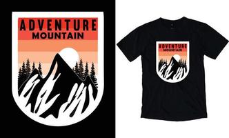 design t-shirt da montagna vettore