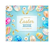 modello di banner di giorno di Pasqua con uova di Pasqua colorate, nastro d & # 39; oro e margherite su sfondo di colore blu. vettore