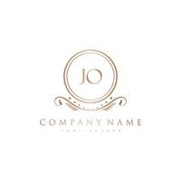 jq lettera iniziale con reale lusso logo modello vettore
