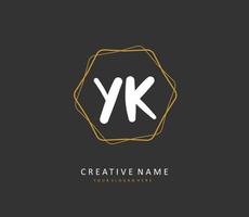 y K yk iniziale lettera grafia e firma logo. un' concetto grafia iniziale logo con modello elemento. vettore