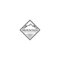 montagna logo design modello . vettore