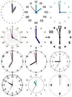 un' impostato di diverso meccanico orologi con un Immagine di ogni di il dodici ore. orologio viso su bianca sfondo. vettore