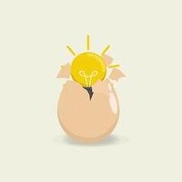 Cracked uovo e luminosa leggero lampadina dentro. ottenere nuovo brillante idea, fresco idee vettore illustrazione