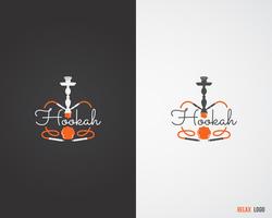 Narghilè rilassa etichette, scudetti ed elementi di design in 2 varianti di colore. Logo shisha vintage. Emblema Lounge café. Retro bar arabo o casa, negozio. Illustrazione vettoriale isolato