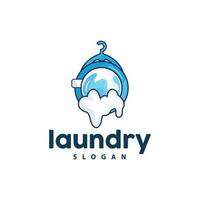 lavanderia logo, pulizia lavaggio vettore, lavanderia icona con lavaggio macchina, Abiti e schiuma bolla, illustrazione simbolo design modello vettore