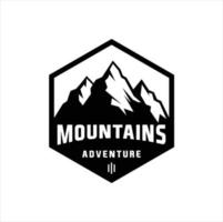 montagne logo emblema vettore illustrazione. all'aperto avventura spedizione, montagne silhouette camicia, Stampa francobollo. Vintage ▾ tipografia