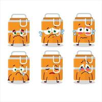 arancia pranzo scatola cartone animato personaggio con triste espressione vettore