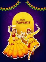 etichetta stile personaggio di coppia danza con dandiya bastone su viola mandala fiori sfondo per shubh Navratri Festival celebrazione manifesto o carta design. vettore