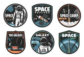 galassia, spazio, astronauta e razzo vettore icone