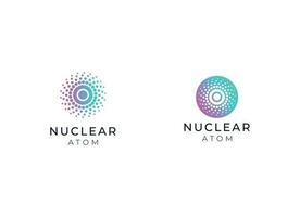 nucleare o atomo logo design. nucleare logo vettore