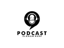 Podcast con microfono logo ispirazione. design modello, vettore illustrazione.