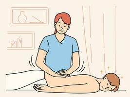 donna fisioterapista fare Manuale massaggio per maschio cliente nel salone. massaggiatrice massaggio paziente indietro per fatica o dolore sollievo. rilassamento concetto. vettore illustrazione.