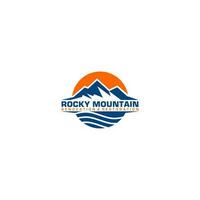 semplice roccioso montagna logo design vettore