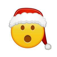 Natale viso con Aperto bocca grande dimensione di giallo emoji Sorridi vettore