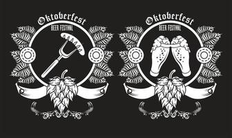 Manifesto del festival celebrazione Oktoberfest con bicchieri di birra e salsiccia in forcella vettore