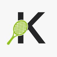 lettera K padel tennis logo. padel racchetta logo design. spiaggia tavolo tennis club simbolo vettore