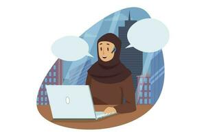 attività commerciale, opera, comunicazione concetto. sorridente contento Arabo donna d'affari musulmano manager cartone animato personaggio seduta a il computer portatile nel moderno ufficio indossare tradizionale hijab. Lavorando processi illustrazione. vettore