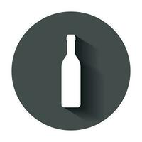 vino bottiglia icona nel piatto stile. alcool bottiglia illustrazione con lungo ombra. birra, Vodka, vino concetto. vettore
