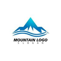 modello di logo di montagna. illustratore vettoriale